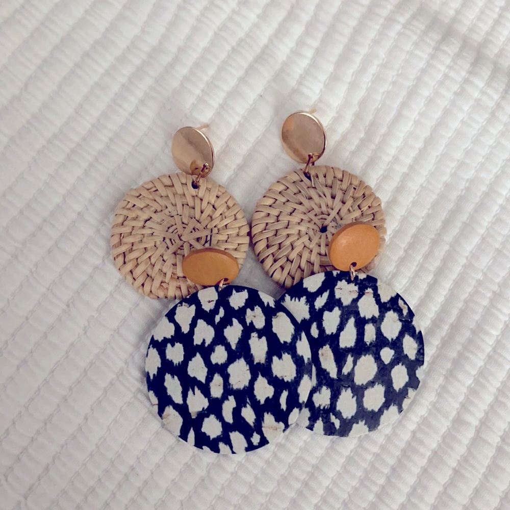 Set of 2 - Earrings